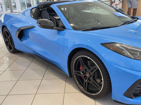 Certified 2024 Chevrolet Corvette Stingray Premium Cpe w/ Battery Protection Package RWD image 4