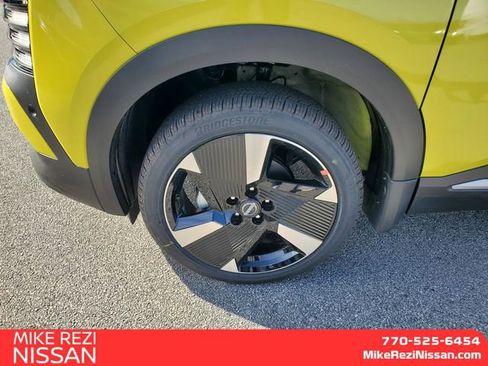 New 2026 Nissan Kicks SR image 6