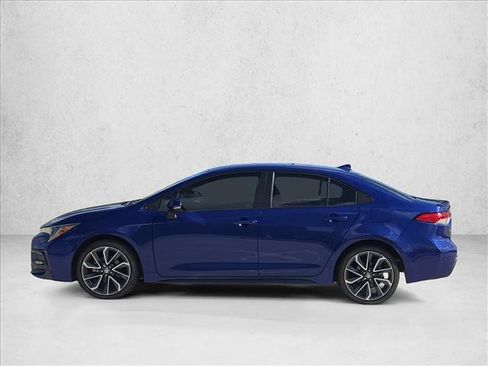 Used 2022 Toyota Corolla SE FWD image 9