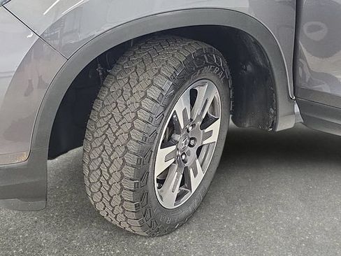 Used 2018 Honda Ridgeline RTL-E image 32