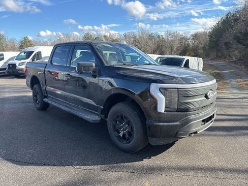 New 2025 Ford F150 Lightning XLT image 27