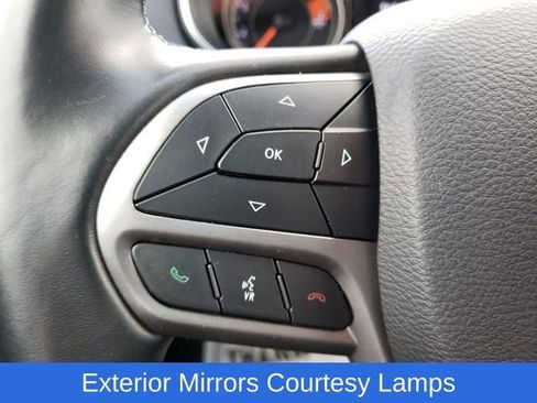 Used 2019 Jeep Cherokee Latitude Plus w/ Cold Weather Group image 14