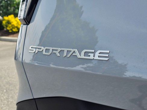 Used 2024 Kia Sportage X-Line w/ X-Line Premium Package AWD/4WD image 17