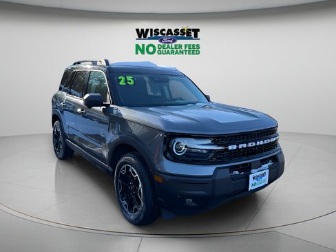 Certified 2025 Ford Bronco Sport Outer Banks w/ Outer Banks Tech Package+ AWD/4WD image 1