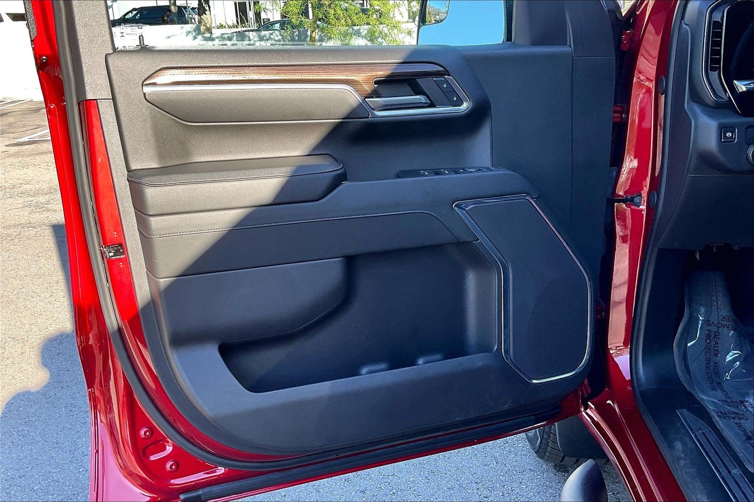 Used 2024 Chevrolet Silverado 1500 RST w/ Protection Package RWD image 21