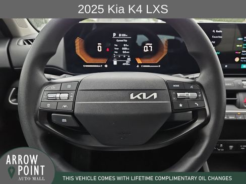 Used 2025 Kia K4 FWD image 27