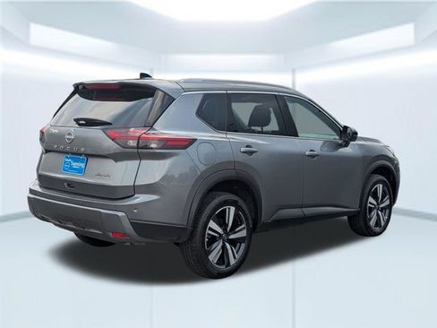 Used 2026 Nissan Rogue SL AWD/4WD image 6