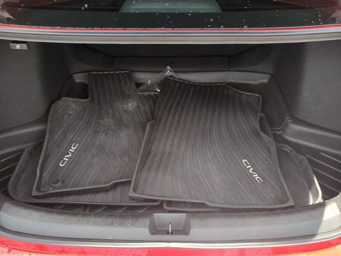 Used 2022 Honda Civic Sport image 9
