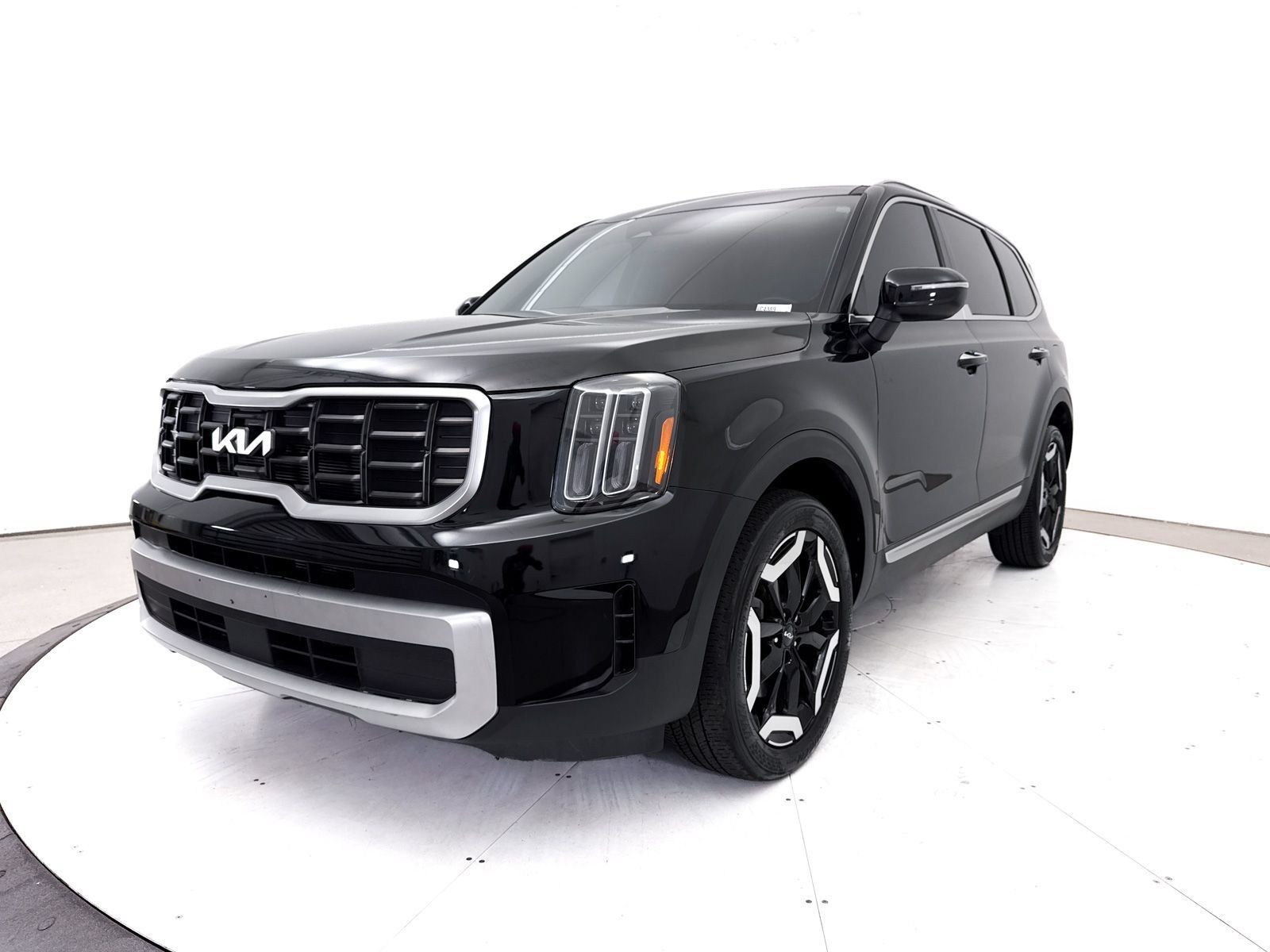 Certified 2024 Kia Telluride S w/ S Sunroof Package FWD image 16