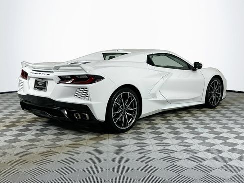 Used 2024 Chevrolet Corvette Stingray Premium Conv w/ Z51 Performance Package RWD image 33