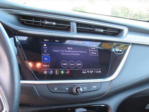 Used 2023 Buick Encore GX Essence w/ Experience Buick Package FWD image 21