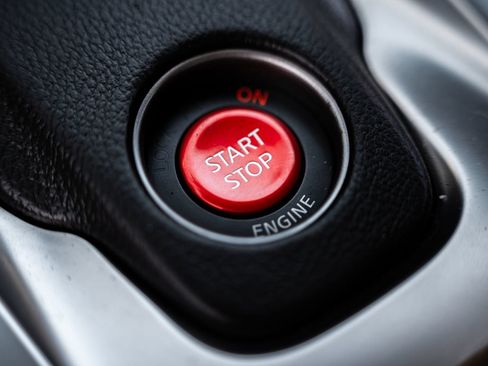 Used 2009 Nissan GT-R Premium AWD/4WD image 33