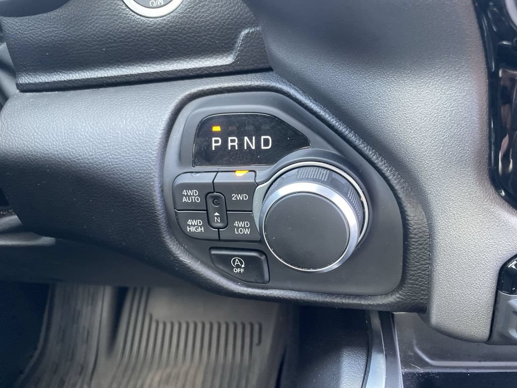 Used 2025 RAM 1500 Big Horn AWD/4WD image 26