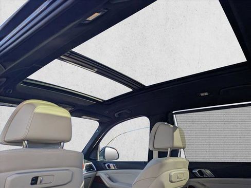 Certified 2024 BMW ALPINA XB7 image 22