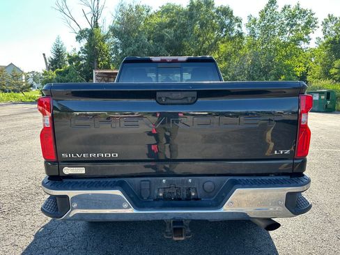 Used 2020 Chevrolet Silverado 2500 LTZ w/ LTZ Plus Package AWD/4WD image 14