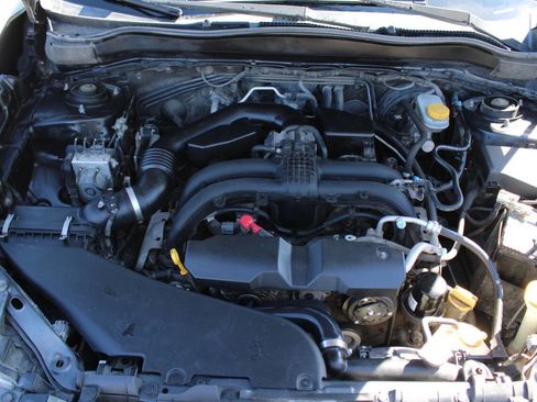 Used 2017 Subaru Forester 2.5i Premium w/ All-Weather Package image 17