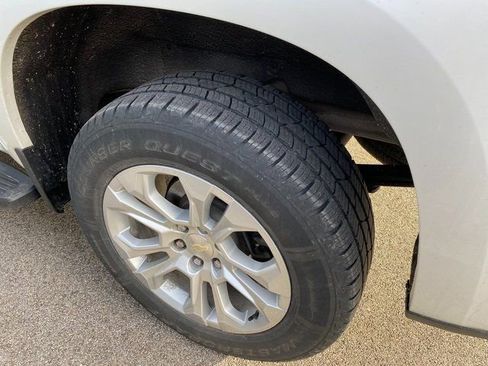 Used 2022 Chevrolet Silverado 1500 LTZ w/ LTZ Convenience Package II image 9