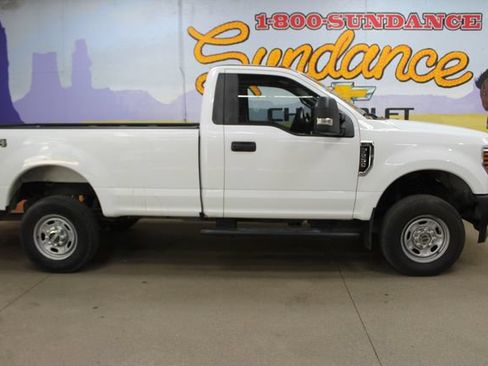 Used 2018 Ford F250 XL AWD/4WD image 1