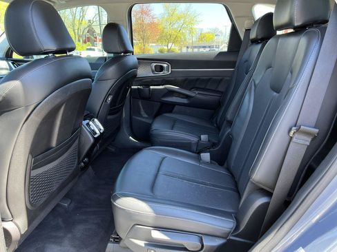 Used 2021 Kia Sorento SX AWD/4WD image 4