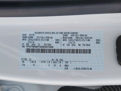 New 2025 Ford F250 XL w/ XL Chrome Package image 14