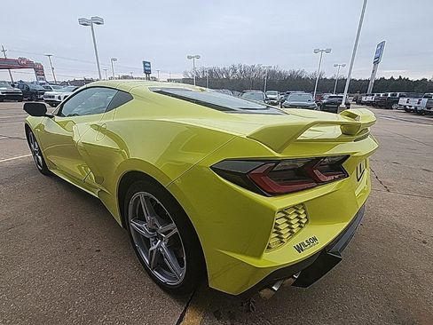 Used 2024 Chevrolet Corvette Stingray Preferred Cpe w/ Z51 Performance Package image 5