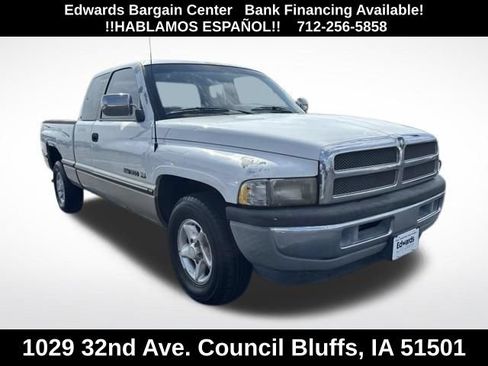 Used 1996 Dodge Ram 1500 Truck 2WD Club Cab image 1
