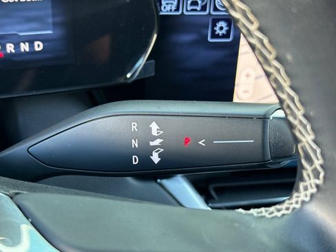 Used 2024 Chevrolet Equinox EV LT FWD image 29