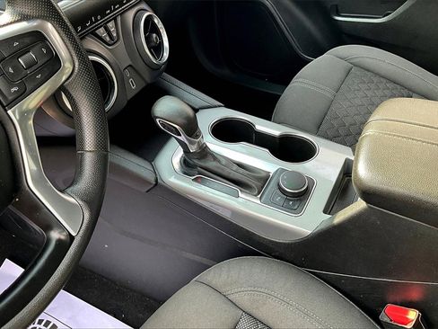 Used 2021 Chevrolet Blazer LT image 18