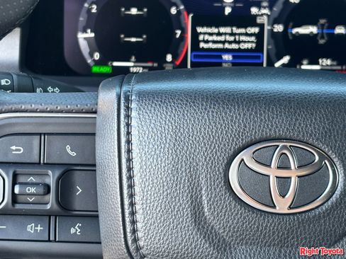 Certified 2025 Toyota 4Runner Limited AWD/4WD image 23