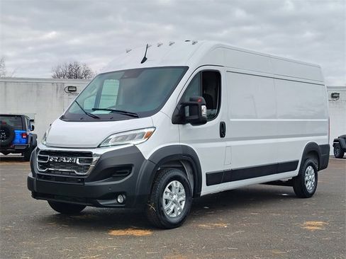 New 2026 RAM ProMaster 2500 w/ Quick Order Package 22G SLT image 9