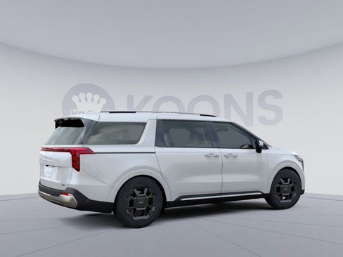 New 2026 Kia Carnival SX image 8