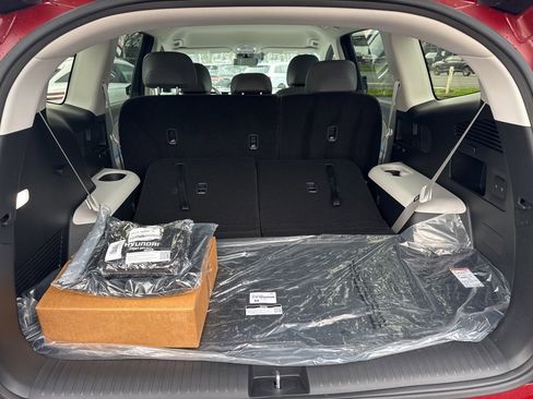 Used 2026 Hyundai Ioniq 9 SEL image 14