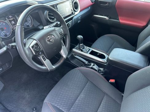 Used 2023 Toyota Tacoma SR5 image 7