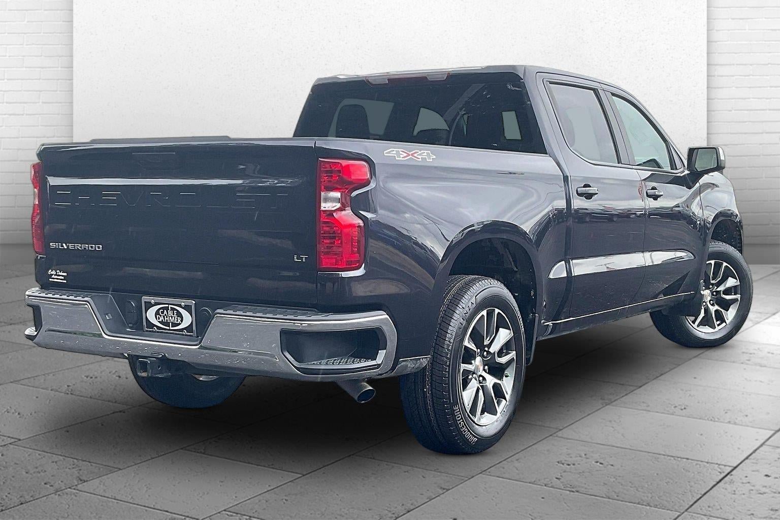 Used 2024 Chevrolet Silverado 1500 LT AWD/4WD image 14
