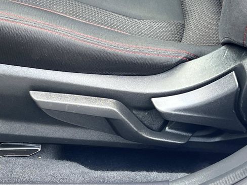 Used 2022 Subaru WRX Premium AWD/4WD image 29