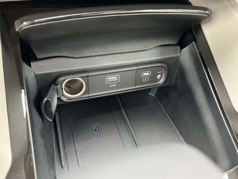 New 2025 Kia Telluride S image 33