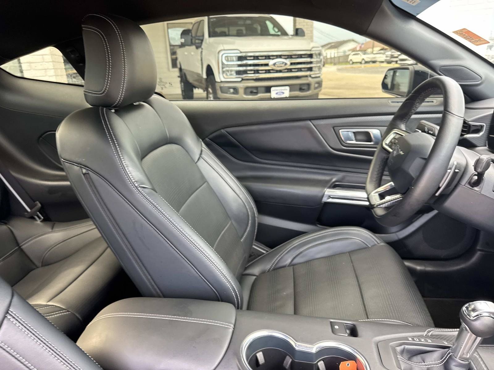 Used 2025 Ford Mustang GT Premium RWD image 10