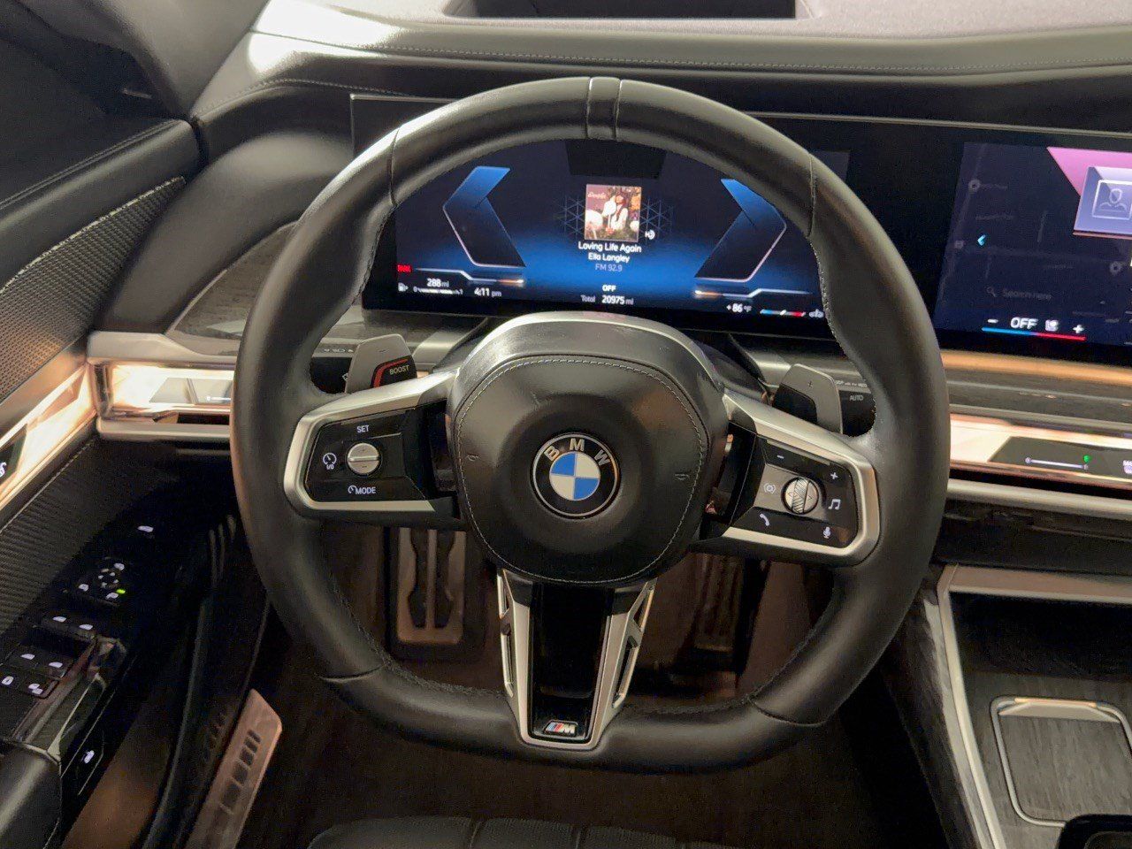 Certified 2023 BMW 760i xDrive AWD/4WD image 10