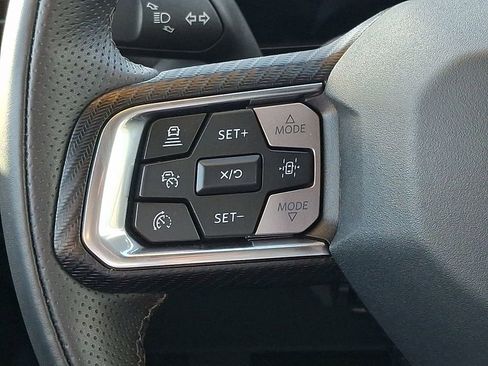 Used 2024 Ford Mustang Premium image 20