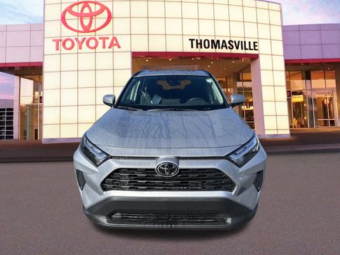 New 2025 Toyota RAV4 XLE w/ Convenience Package AWD/4WD image 2
