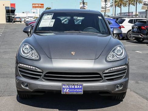 Used 2012 Porsche Cayenne image 2