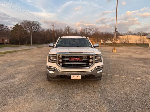 Used 2018 GMC Sierra 1500 SLT image 4
