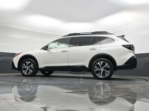 Used 2020 Subaru Outback Touring XT AWD/4WD image 32