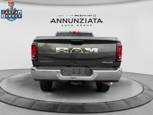 Used 2025 RAM 2500 Big Horn AWD/4WD image 4