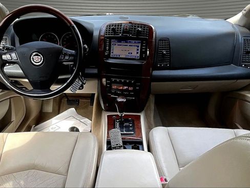 Used 2005 Cadillac SRX V8 w/ Preferred Equipment Group AWD/4WD image 7
