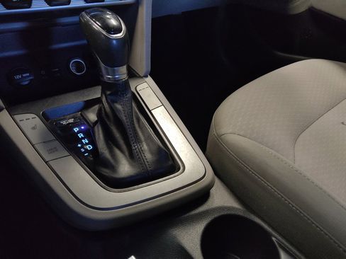Used 2019 Hyundai Elantra Value Edition FWD image 26