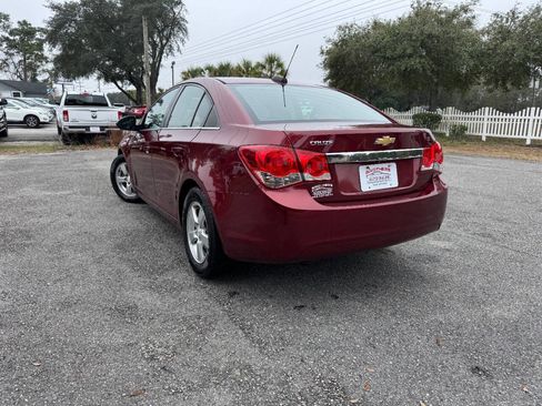 Used 2015 Chevrolet Cruze LT w/ Technology Package image 32
