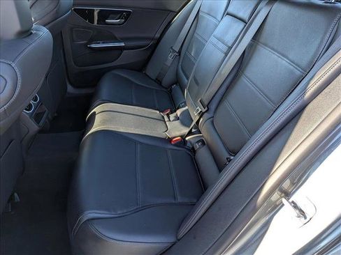 Used 2025 Mercedes-Benz C 300 4MATIC Sedan image 14