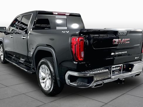 Used 2022 GMC Sierra 1500 SLT AWD/4WD image 12