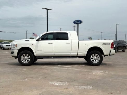 Used 2019 RAM 2500 Laramie AWD/4WD image 5